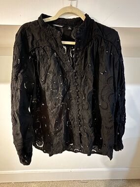 Country Road Black Eyelet Button-Front Blouse